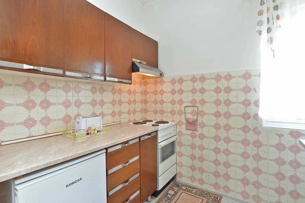 Apartments Stjepan 725 Fazana Bagian luar foto