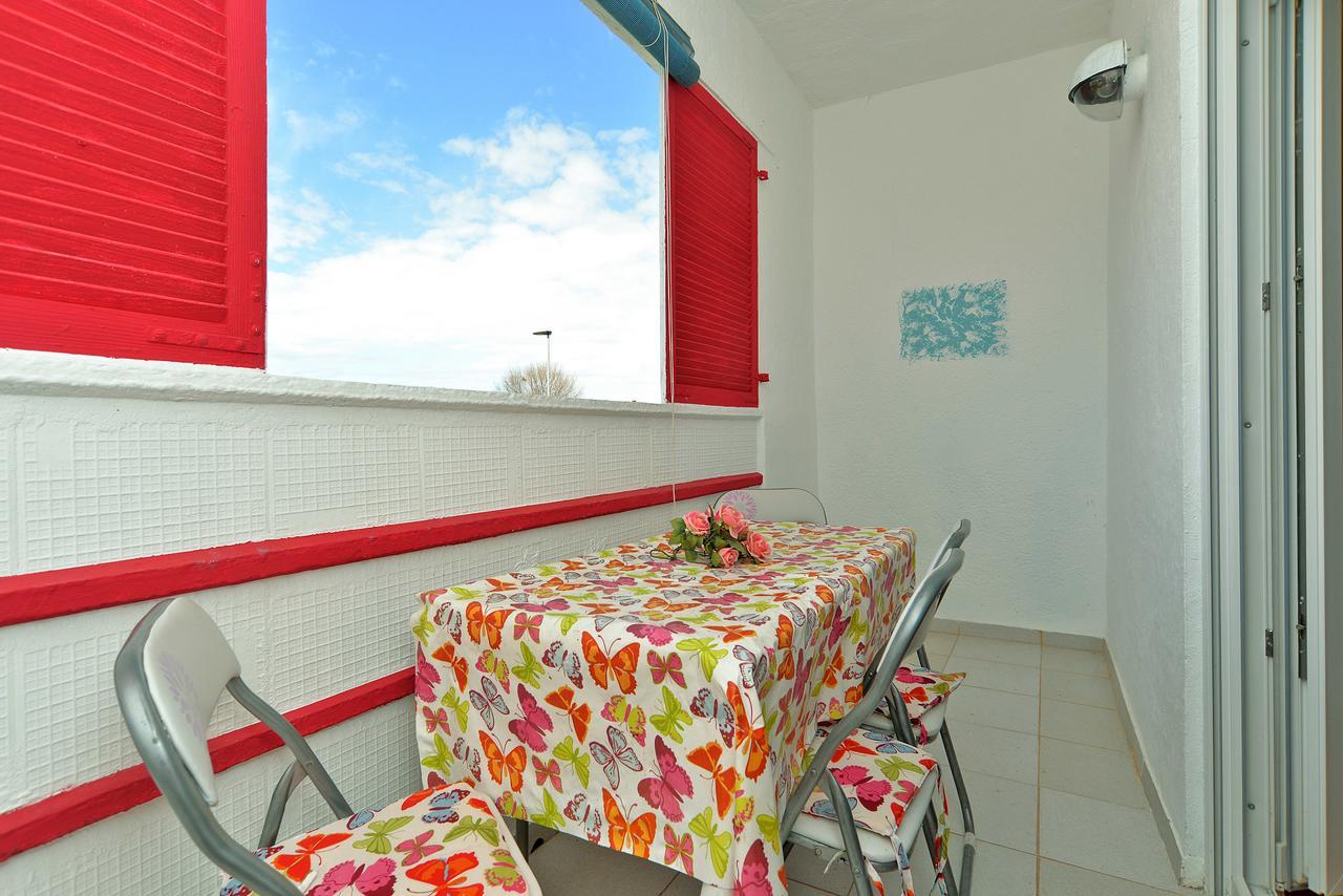 Apartments Stjepan 725 Fazana Bagian luar foto